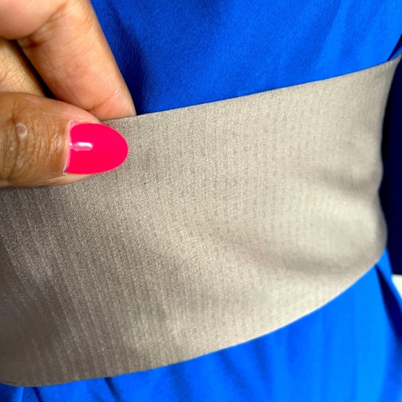 NWT Beautiful blue dress with belt - Picture 4 of 5